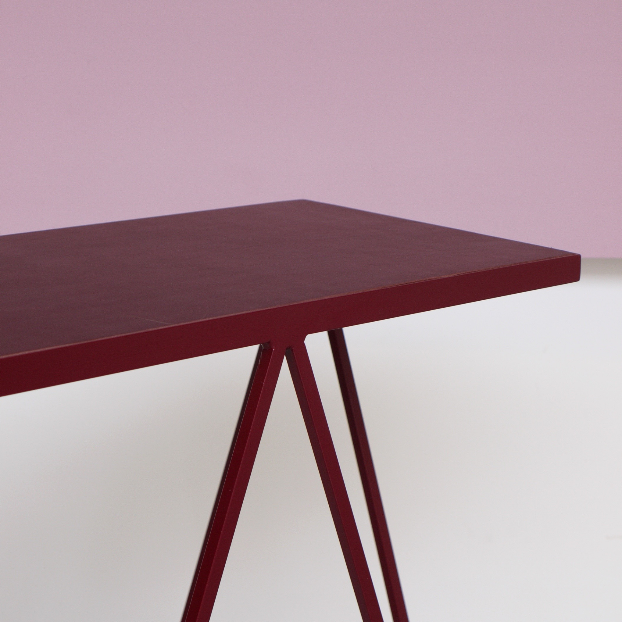 Giraffe Console Table - Linoleum Top